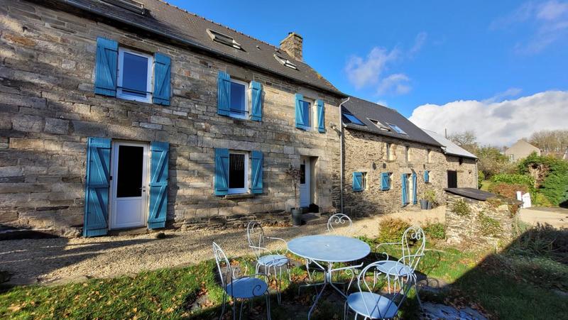 Longère - 210 m² - 8 pièces