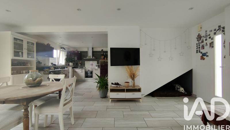 Maison - 86 m² - 4 pièces