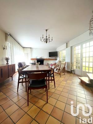 Maison - 134 m² - 7 pièces