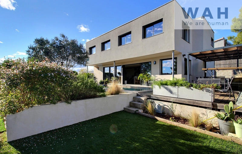 Villa - 230 m² - 7 pièces