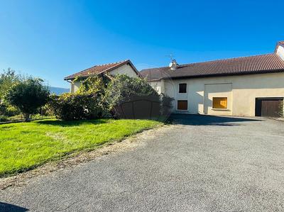 Maison de village - 150 m² - 4 pièces