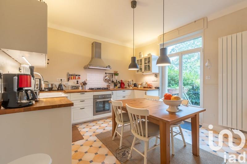 Maison - 136 m² - 5 pièces