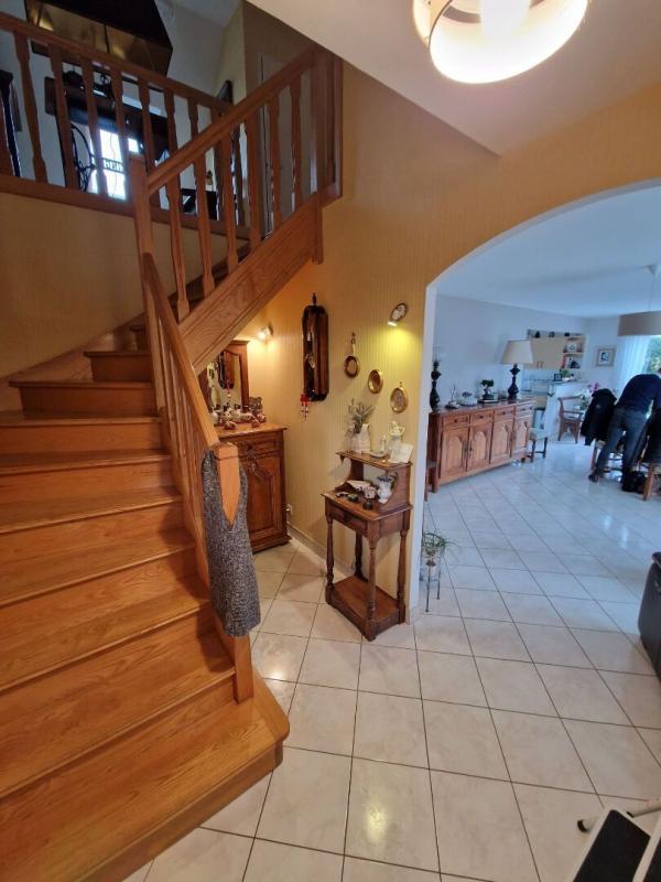 Maison - 111 m² - 4 pièces