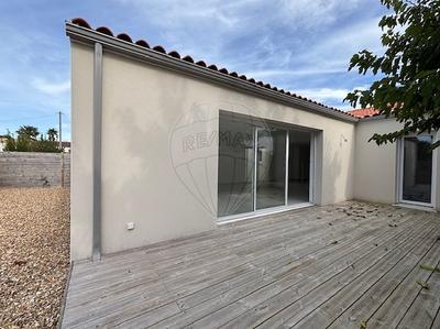 Maison - 123 m² - 4 pièces