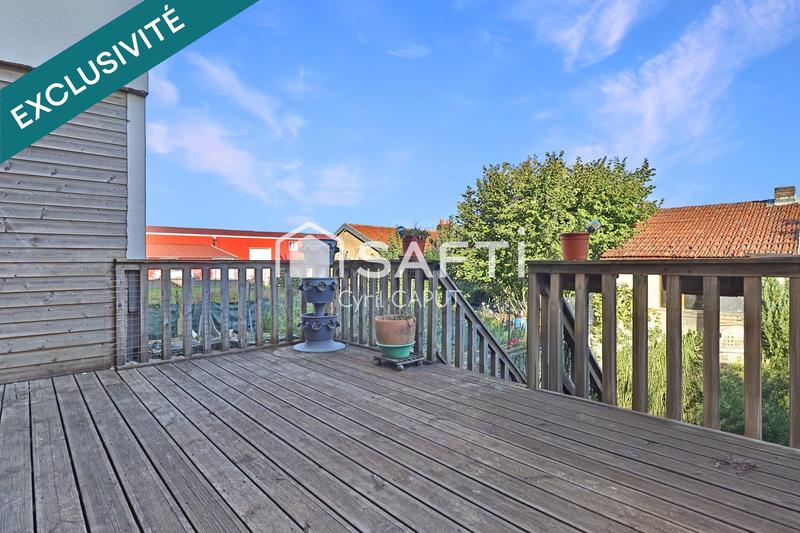 Maison - 94 m² - 4 pièces