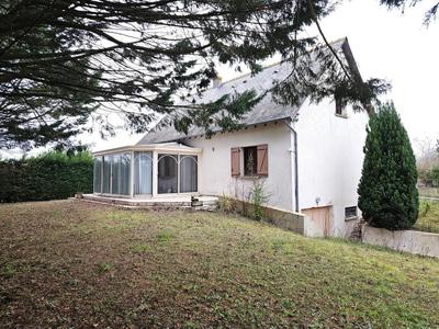 Pavillon - 147 m² - 7 pièces