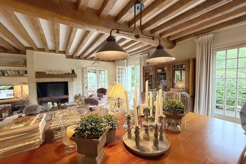 Maison - 145 m² - 5 pièces