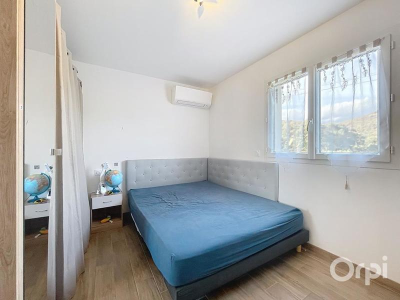 Villa - 102 m² - 4 pièces