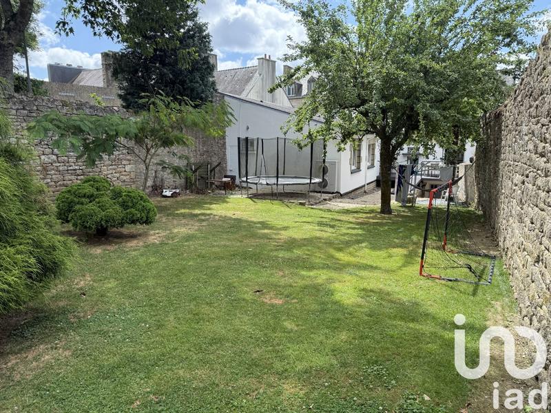 Maison - 193 m² - 8 pièces