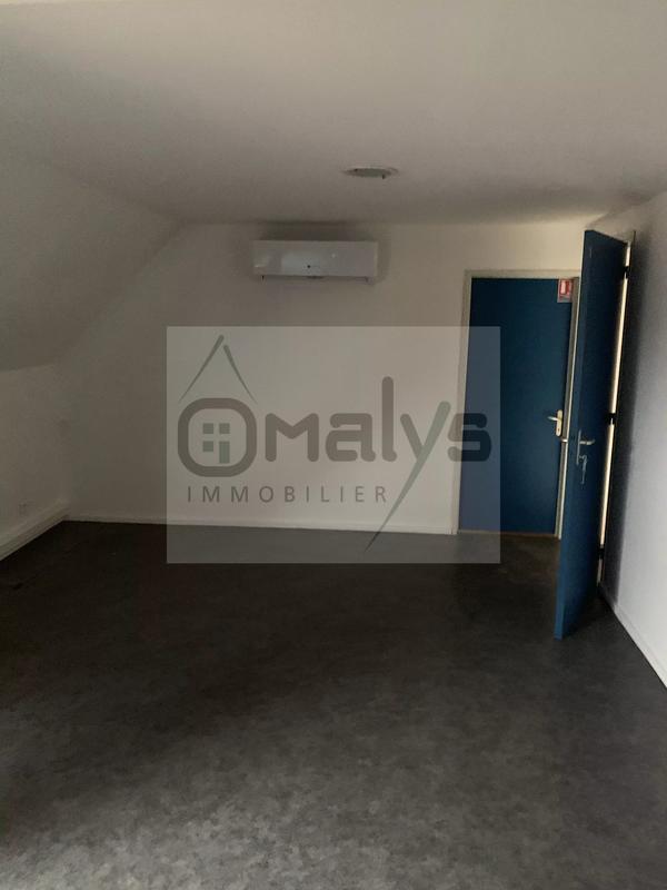 Local commercial - 778 m²