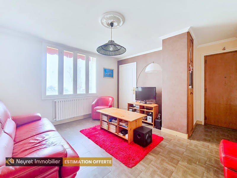 Appartement - 64 m² - 4 pièces