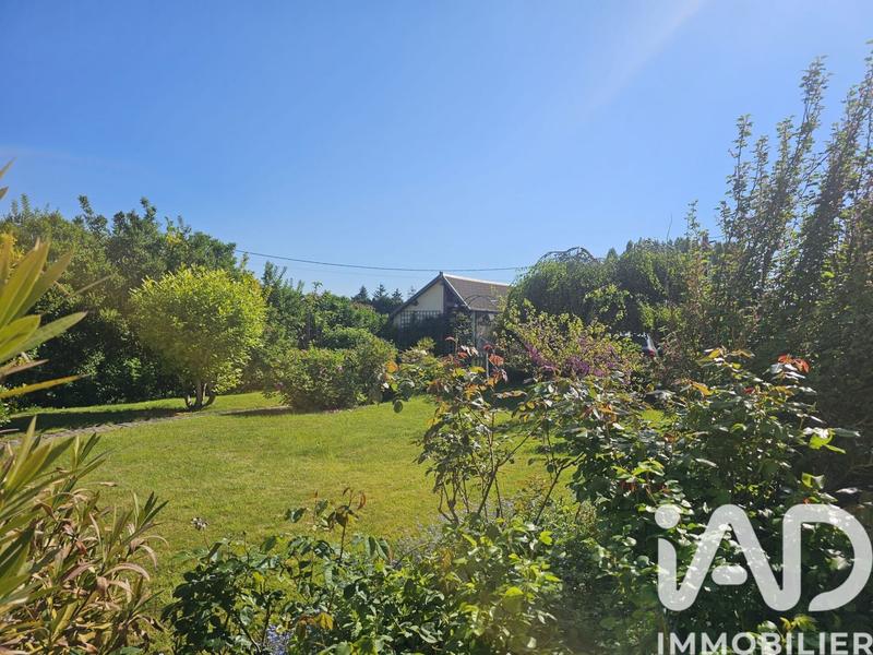 Maison - 292 m² - 8 pièces