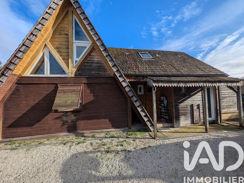 Maison - 95 m² - 4 pièces