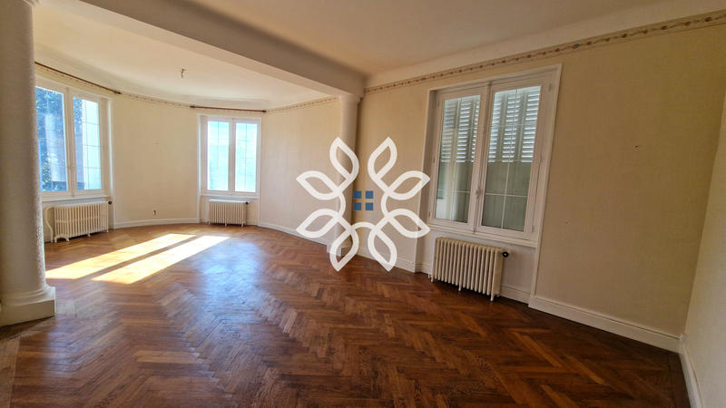 Maison - 149 m² - 6 pièces
