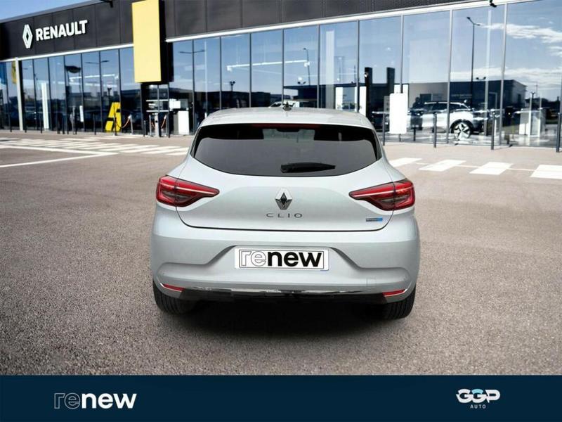 Renault Clio V E-Tech full hybrid 145 Techno