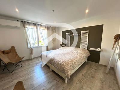 Maison - 160 m² - 3 pièces