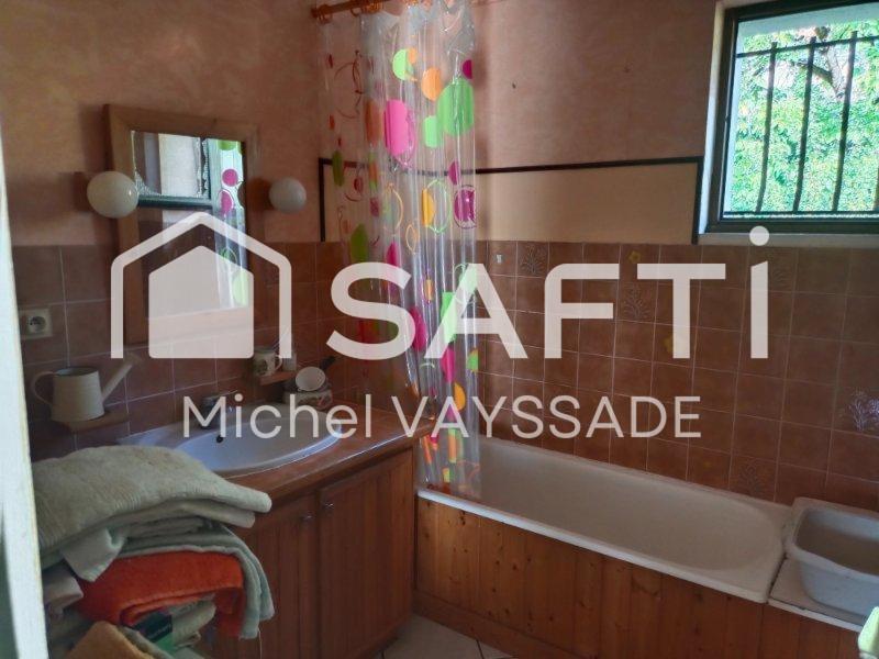 Maison - 165 m² - 6 pièces