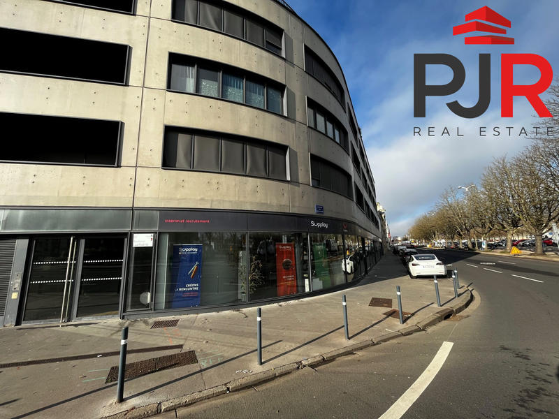 Local commercial - 495 m²