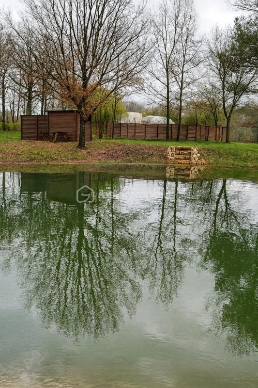 Terrain de loisirs - 10 885 m²