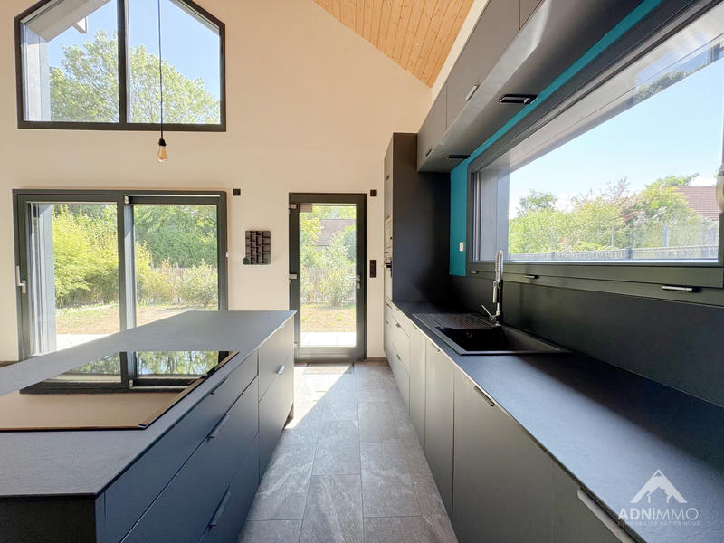 Maison - 135 m² - 5 pièces