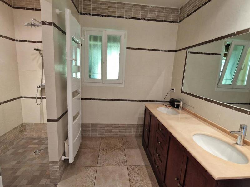 Villa - 192 m² - 5 pièces