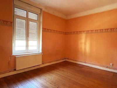 Appartement - 104 m² - 5 pièces