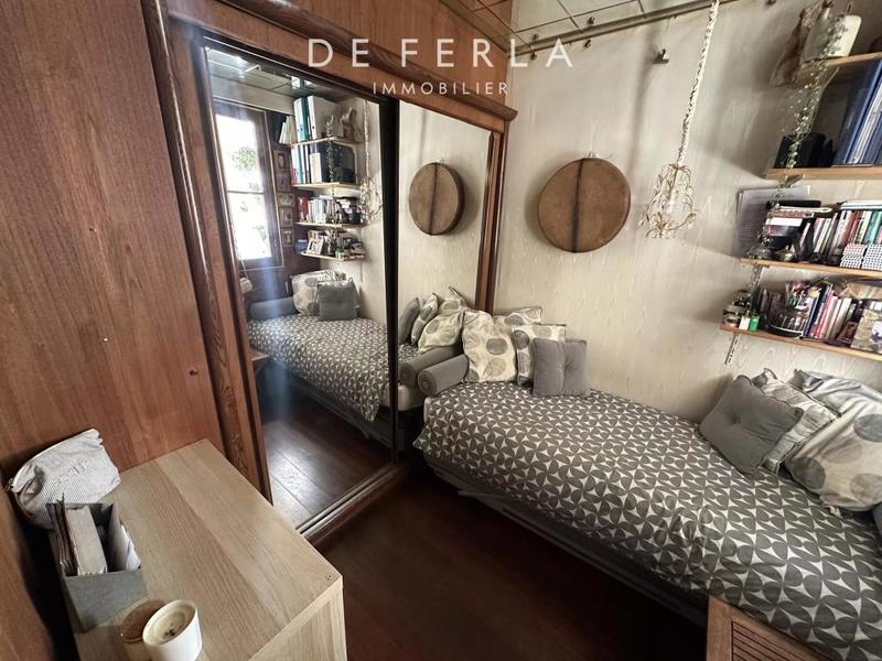 Studio - 11 m² - 1 pièce