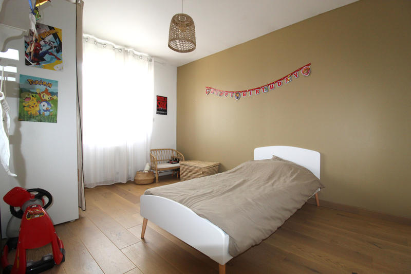 Maison - 190 m² - 5 pièces