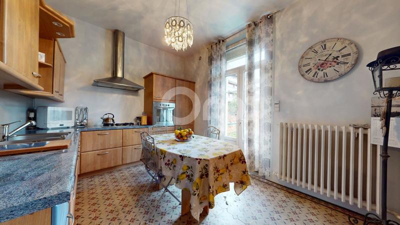 Maison - 150 m² - 6 pièces