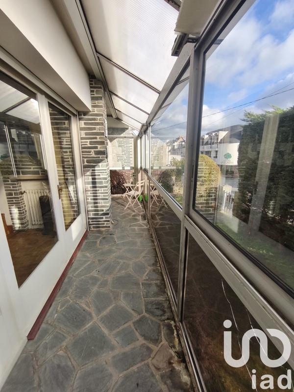 Maison - 209 m² - 11 pièces