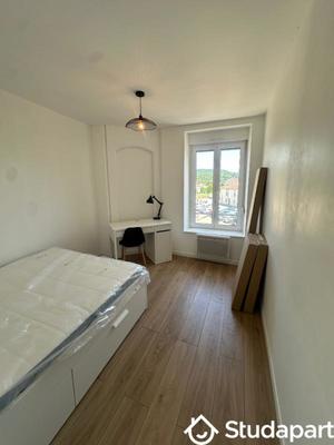 Chambre - 15 m² - 1 pièce