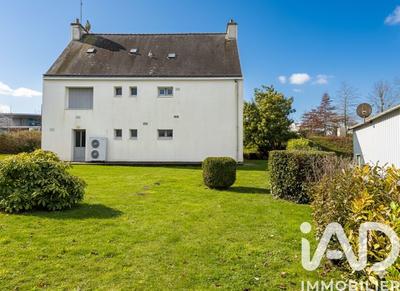 Maison - 115 m² - 7 pièces