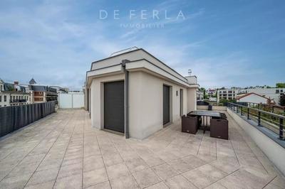 Appartement - 107 m² - 4 pièces