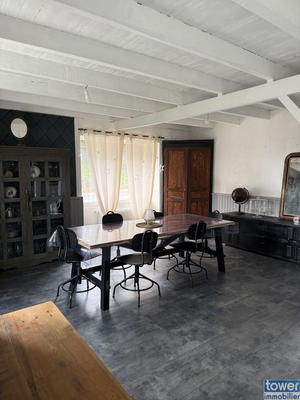 Maison - 150 m² - 6 pièces