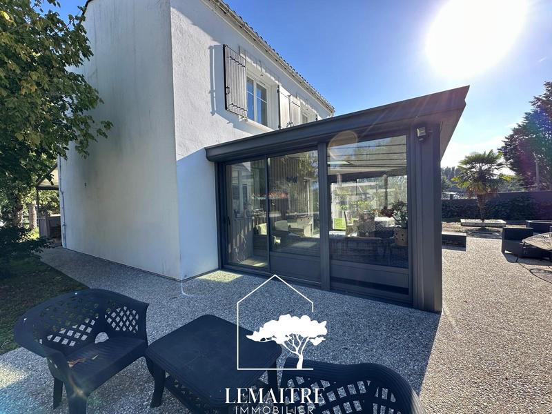 Maison traditionnelle - 118 m² - 5 pièces