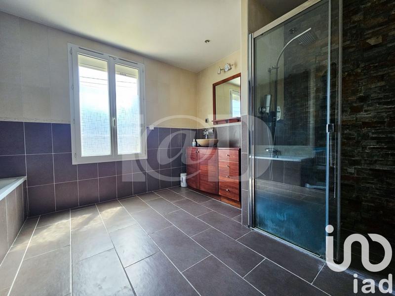 Maison - 146 m² - 7 pièces