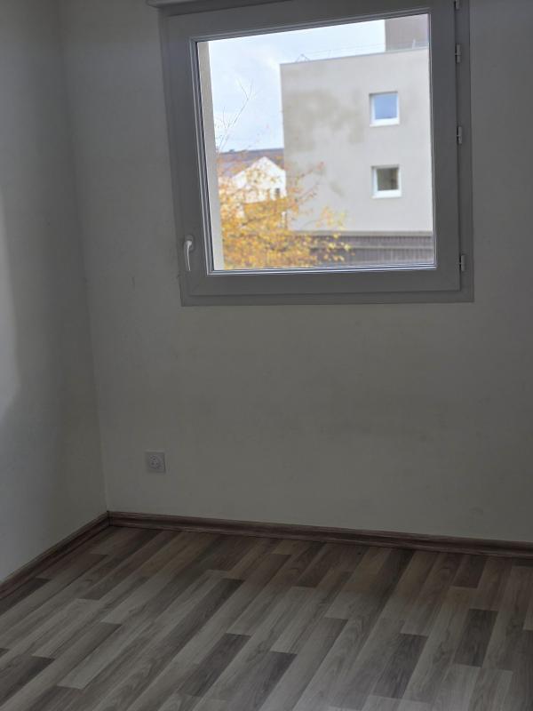 Appartement - 64 m² - 4 pièces