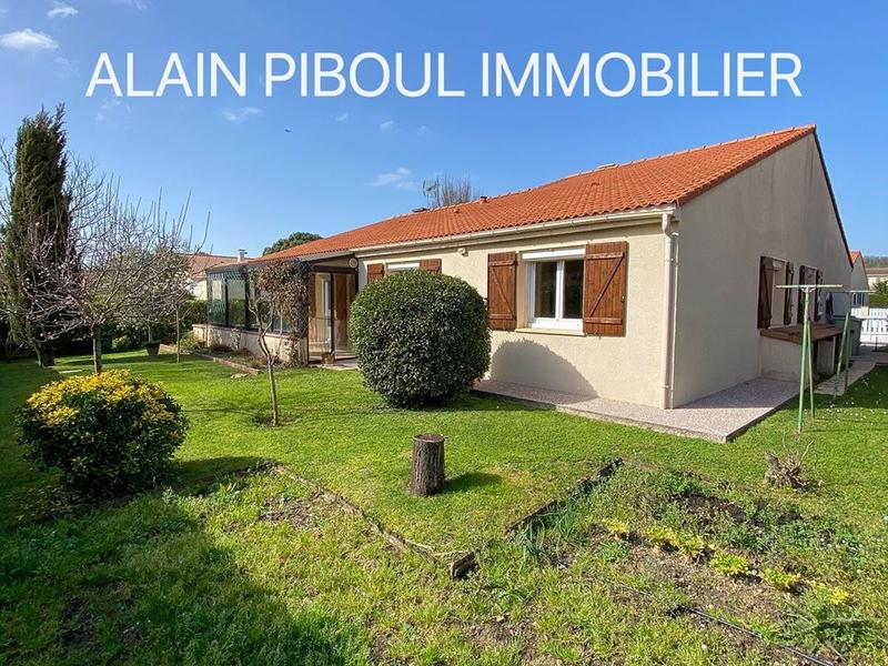 Maison traditionnelle - 116 m² - 5 pièces