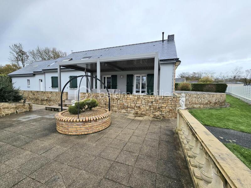 Maison de village - 140 m² - 6 pièces