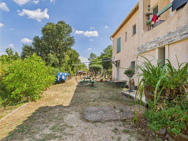 Villa - 160 m² - 5 pièces