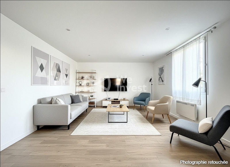 Maison traditionnelle - 230 m² - 9 pièces