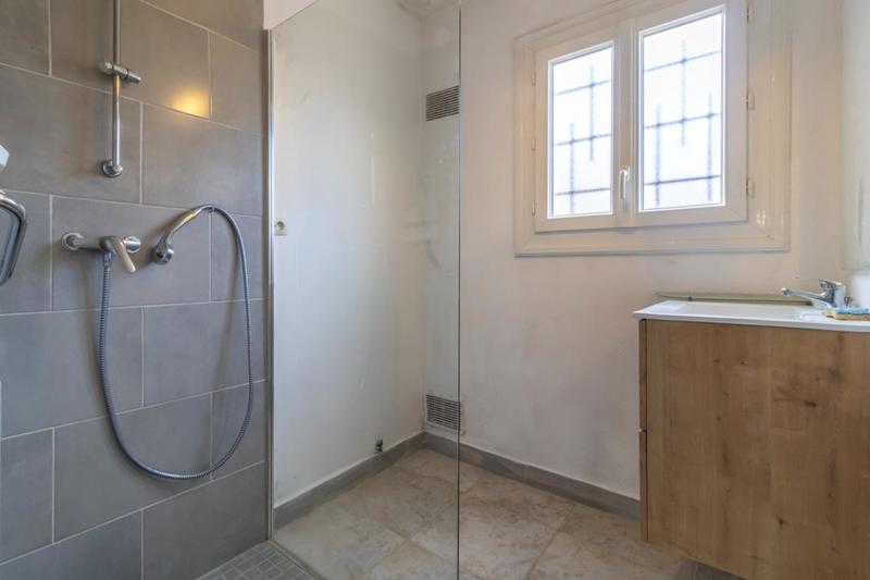 Maison - 135 m² - 7 pièces