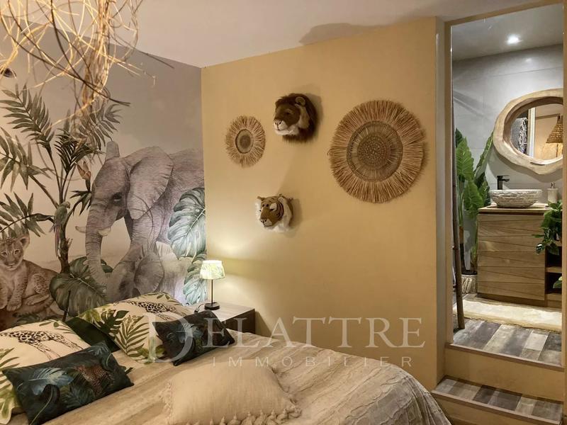 Villa - 259 m² - 5 pièces