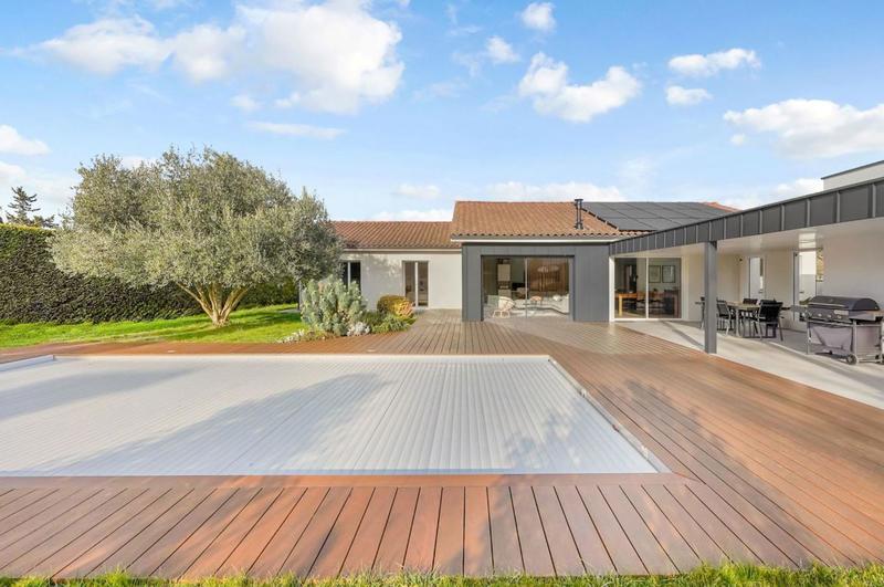 Maison - 163 m² - 5 pièces