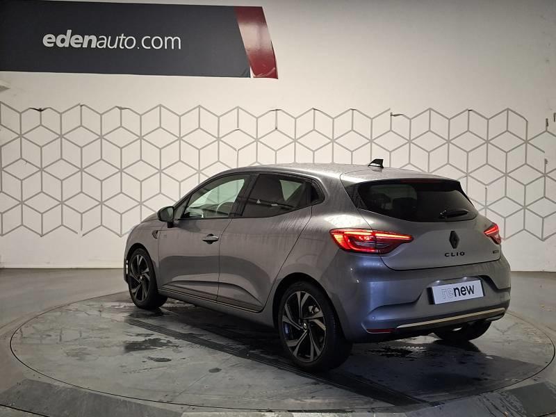 Renault Clio E-Tech full hybrid 145 Engineered