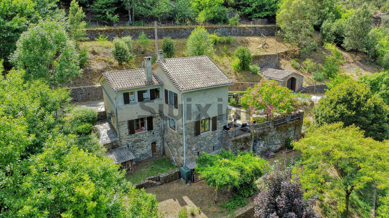 Maison - 92 m² - 5 pièces