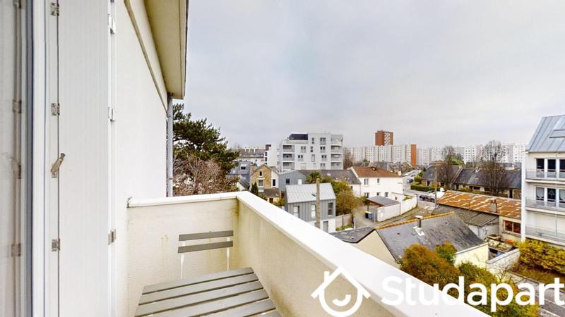 Chambre - 10 m² - 1 pièce