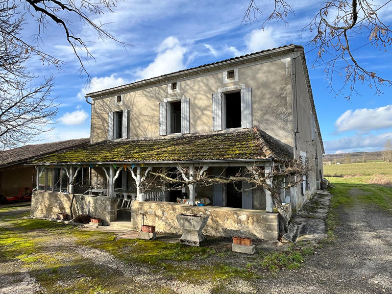 Maison - 100 m² - 5 pièces