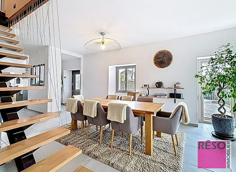 Maison - 160 m² - 5 pièces