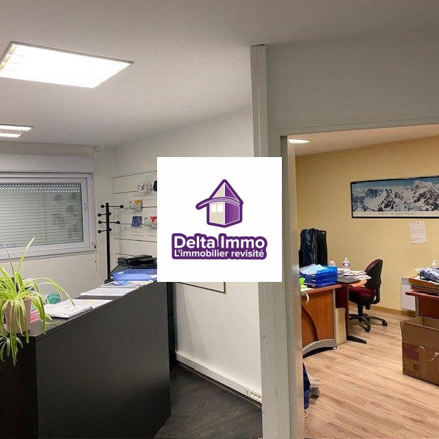 Local commercial - 780 m² - 15 pièces